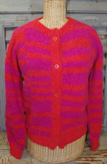 Preview: Cardigan, Strickjacke Marlen von INTI Knitwear, Alpakawolle, Orange-Magenta